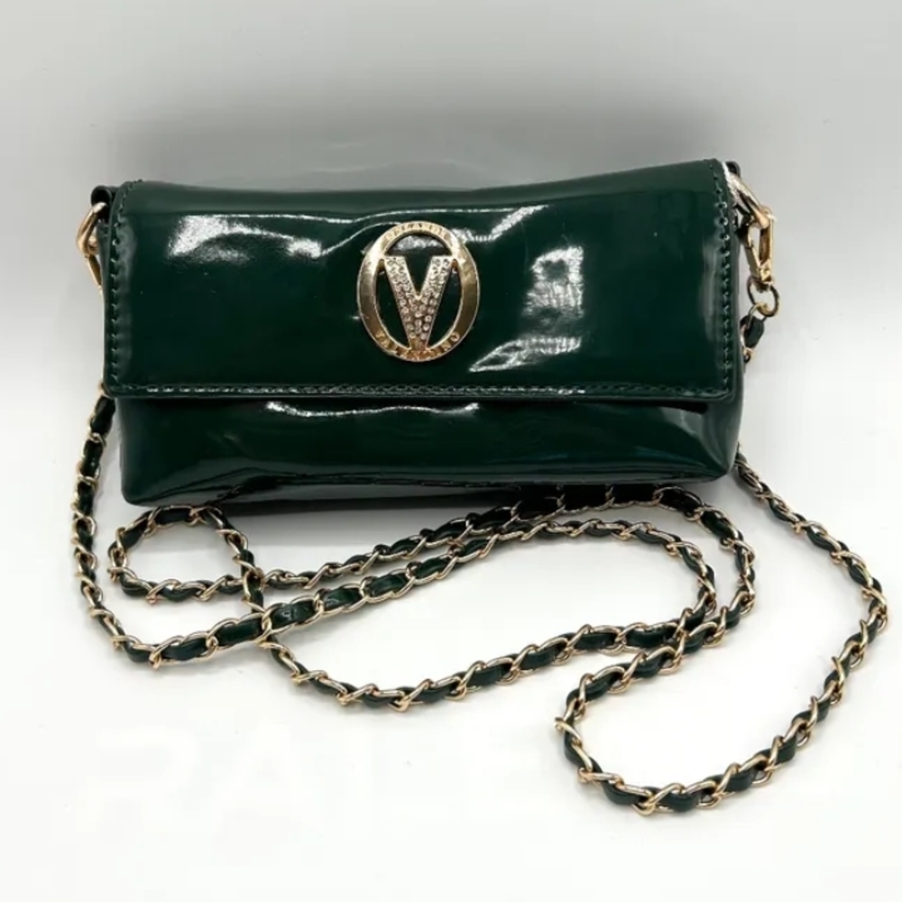 NWT Elegant Green Patent Leather Crossbody Bag